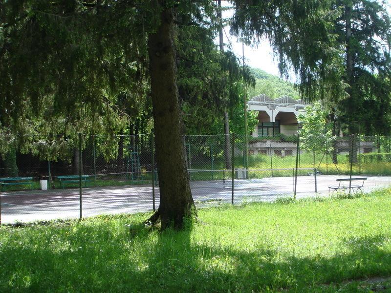 Hotel Grand סטינג'ה מראה חיצוני תמונה