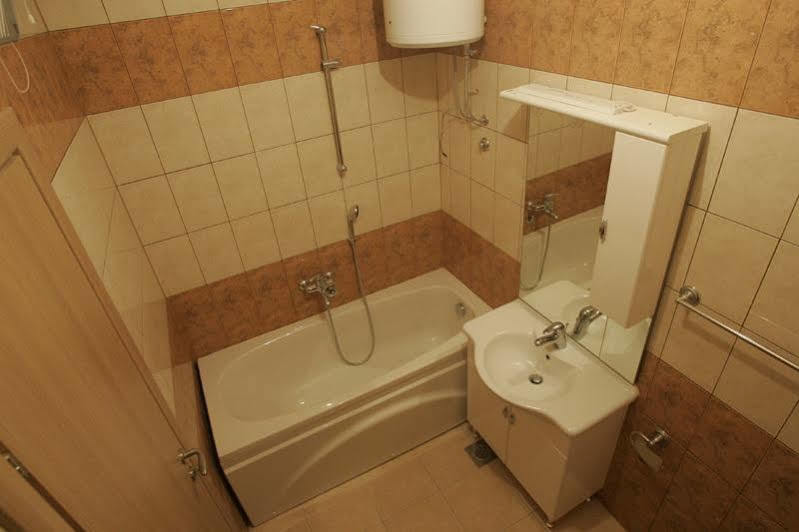 Hotel Grand סטינג'ה מראה חיצוני תמונה